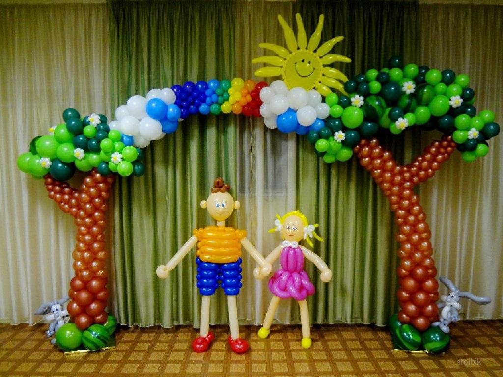 Оформление детского сада воздушными шарами.