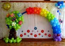Арка из воздушных шаров на выпускной в детском саду.